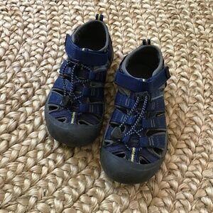 Keen Newport H2 sandals